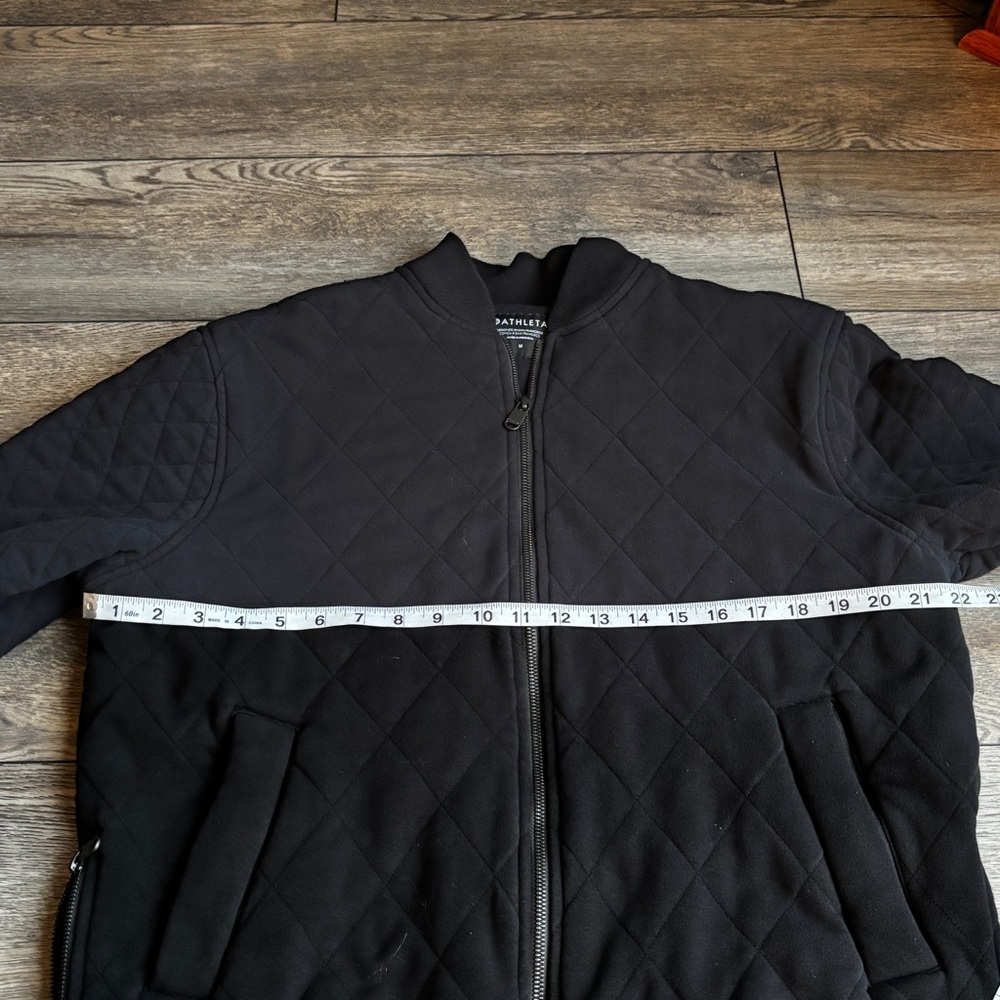 Athleta Retroplush Bomber Jacket Coat Black Pockets Zippers sz M style 464625 - Picture 11 of 16